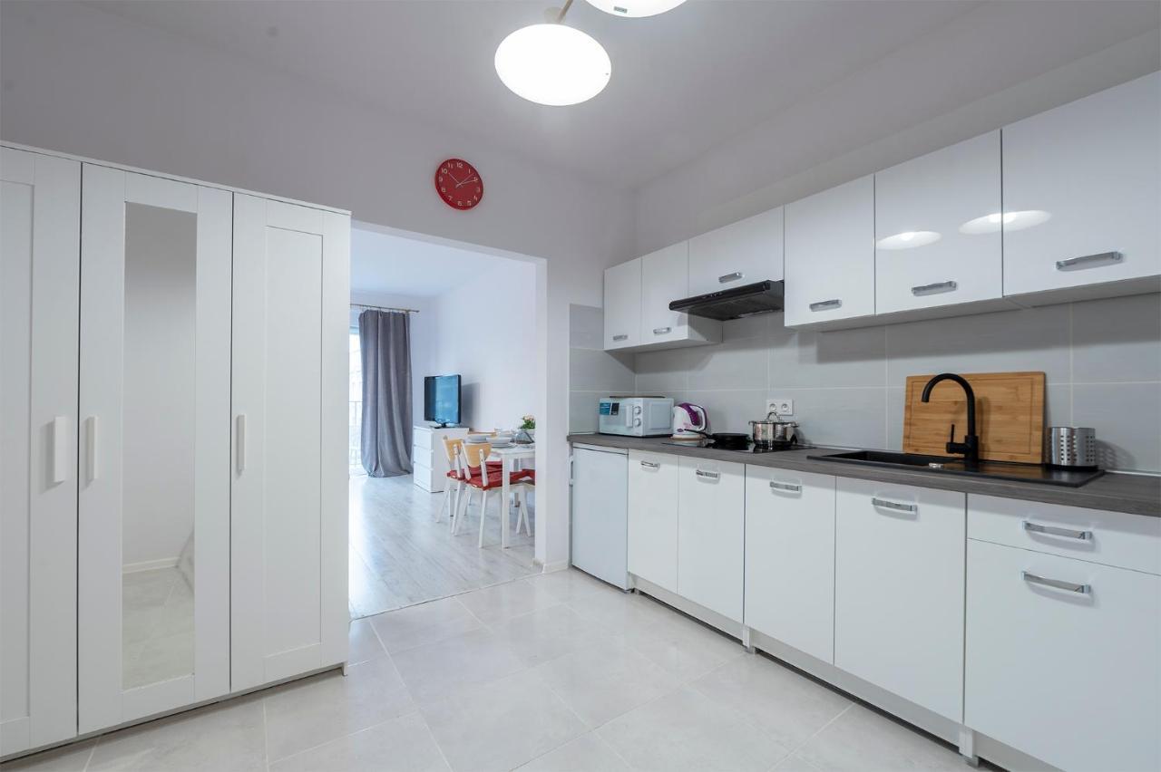 Luxury In City -3- Studio Bright & Secure Free Parking وودج المظهر الخارجي الصورة