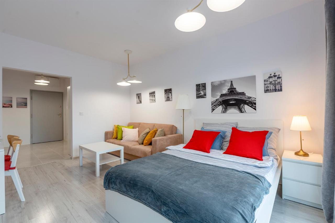 Luxury In City -3- Studio Bright & Secure Free Parking وودج المظهر الخارجي الصورة
